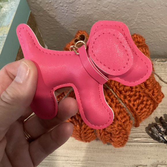 Pink Dog-Shaped Keychain and purse charm - Picture 4 of 7
